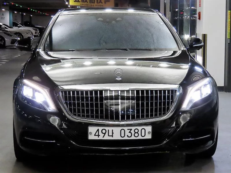 Mercedes-Benz S-Class