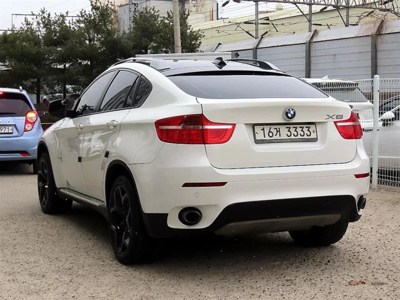 BMW X6