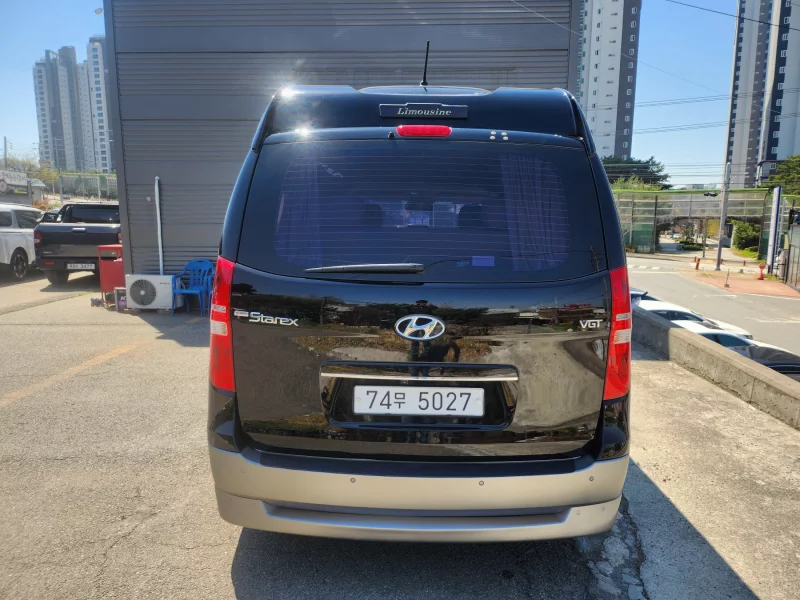 Hyundai Grand Starex