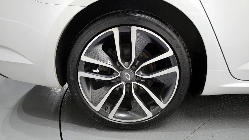 Renault Samsung SM6