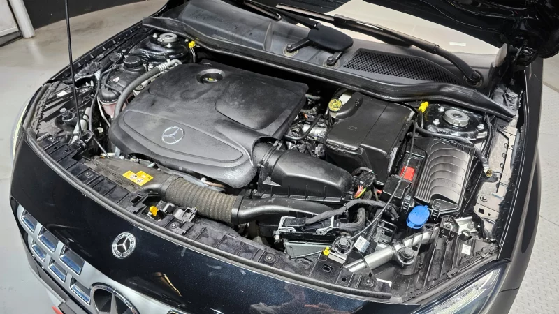 Mercedes-Benz GLA-Class