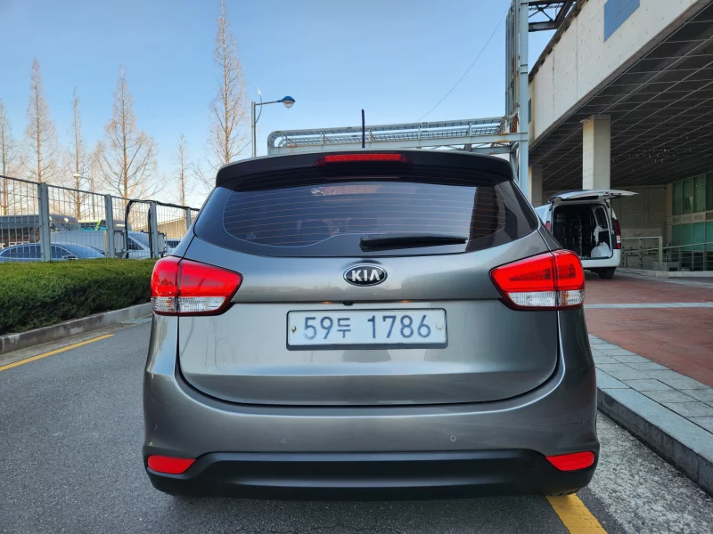Kia Carens