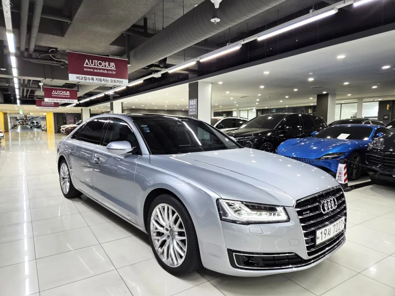Audi A8