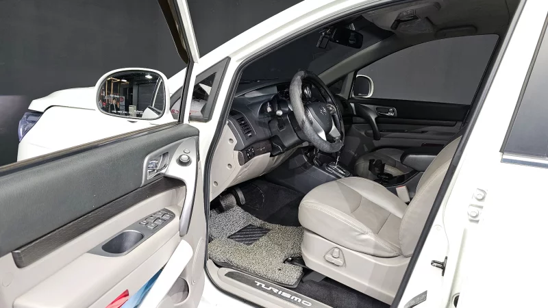 SsangYong Korando Turismo