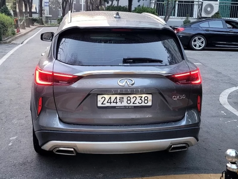 Infiniti QX50