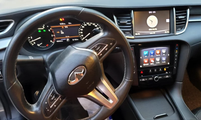 Infiniti QX50