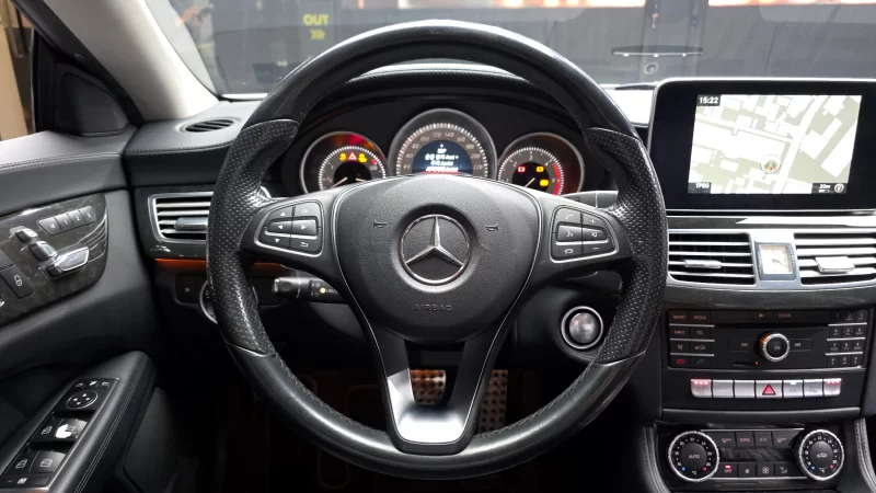 Mercedes-Benz CLS-Class