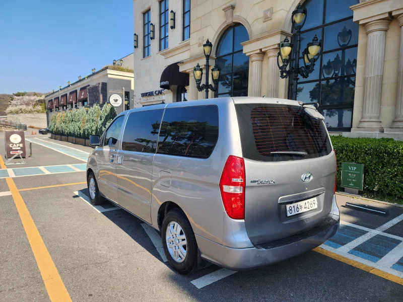 Hyundai Grand Starex