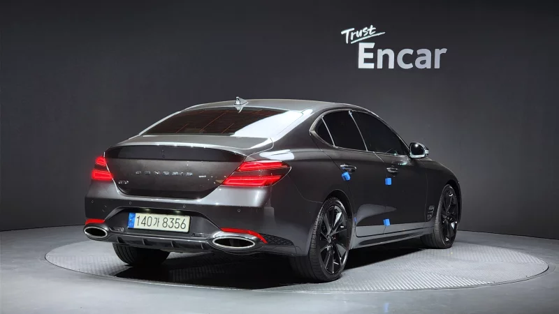 Genesis G70