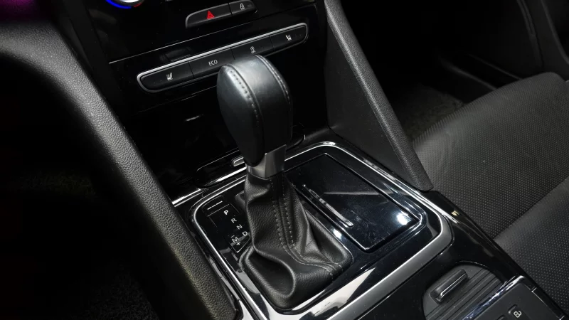 Renault SM6