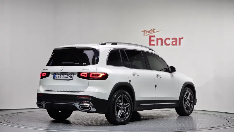 Mercedes-Benz GLB-Class