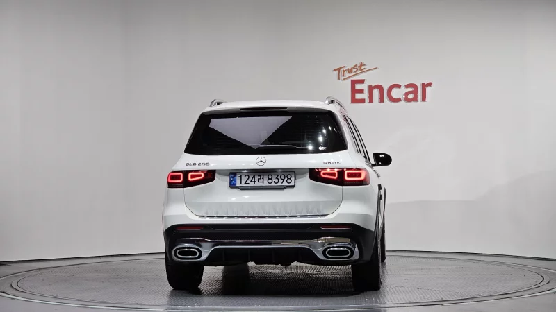 Mercedes-Benz GLB-Class