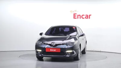 Renault SM3