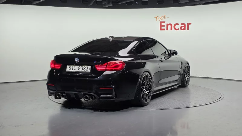 BMW M4