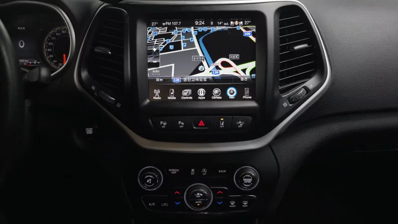 Jeep Cherokee