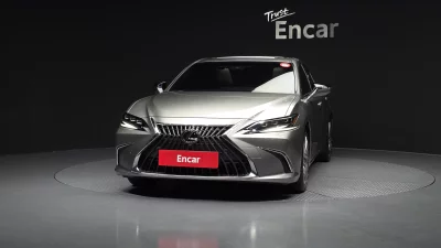 Lexus ES300h