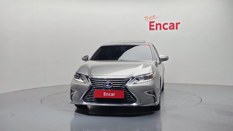 Lexus ES300h