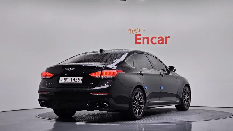 Genesis G80