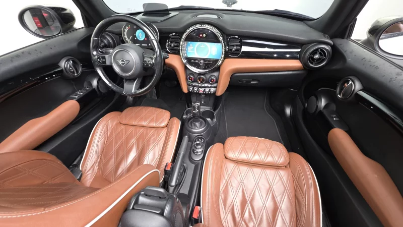 MINI Cooper Convertible