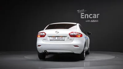 Renault SM3