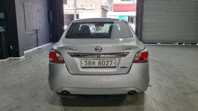 Nissan Altima