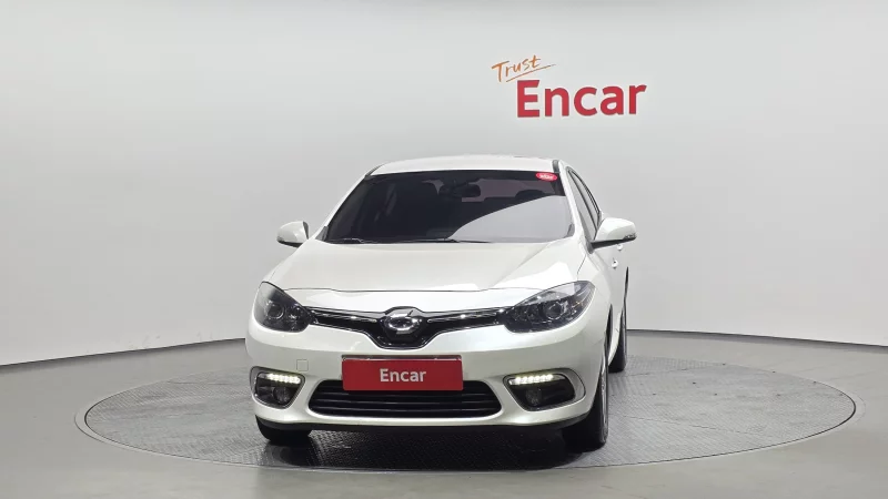 Renault SM3