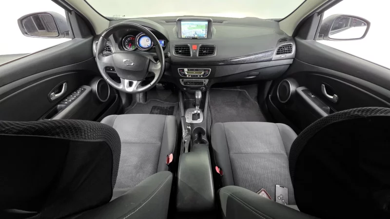 Renault SM3