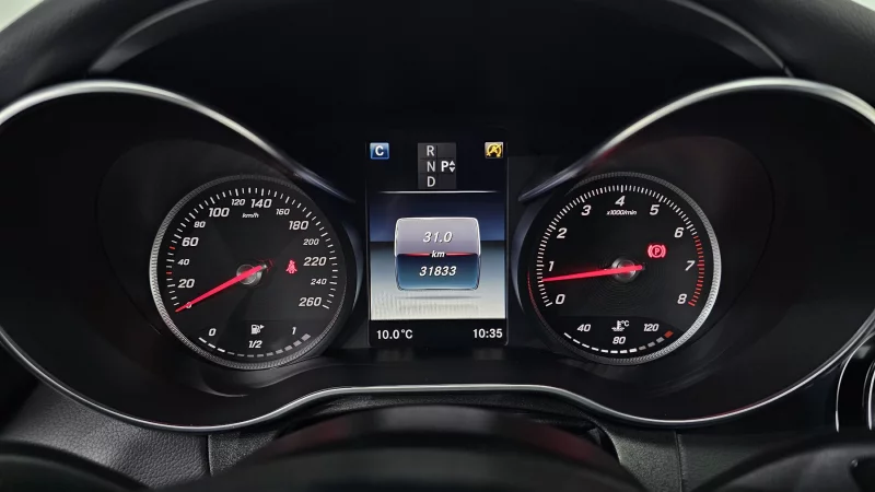 Mercedes-Benz C-Class