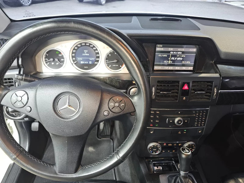 Mercedes-Benz GLK-Class