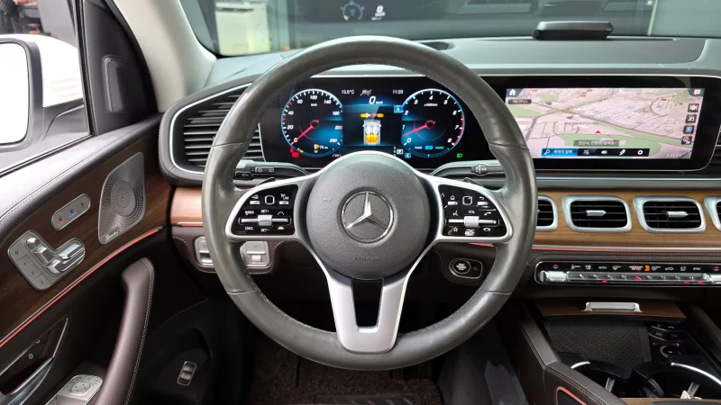 Mercedes-Benz GLE-Class