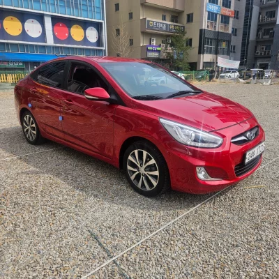 Hyundai Accent