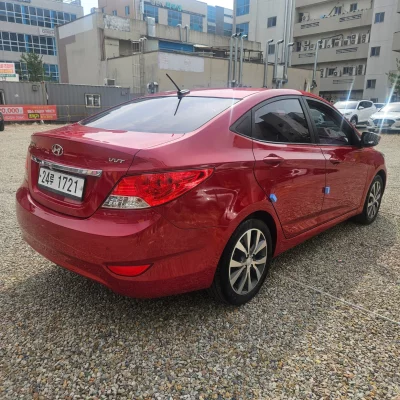 Hyundai Accent