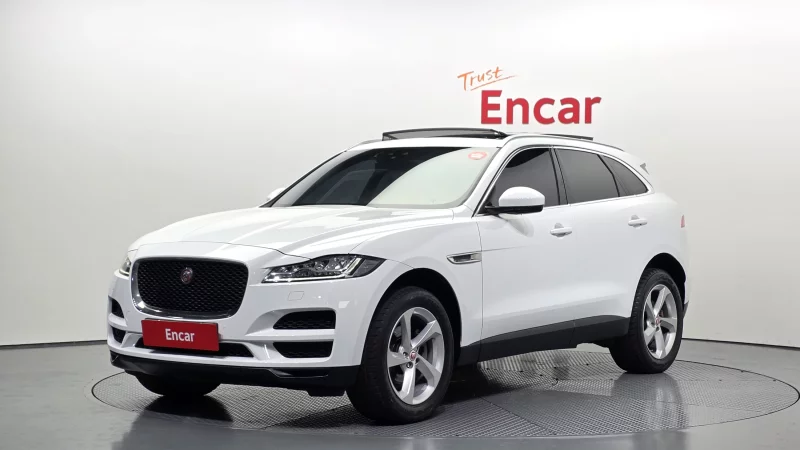 Jaguar F-PACE