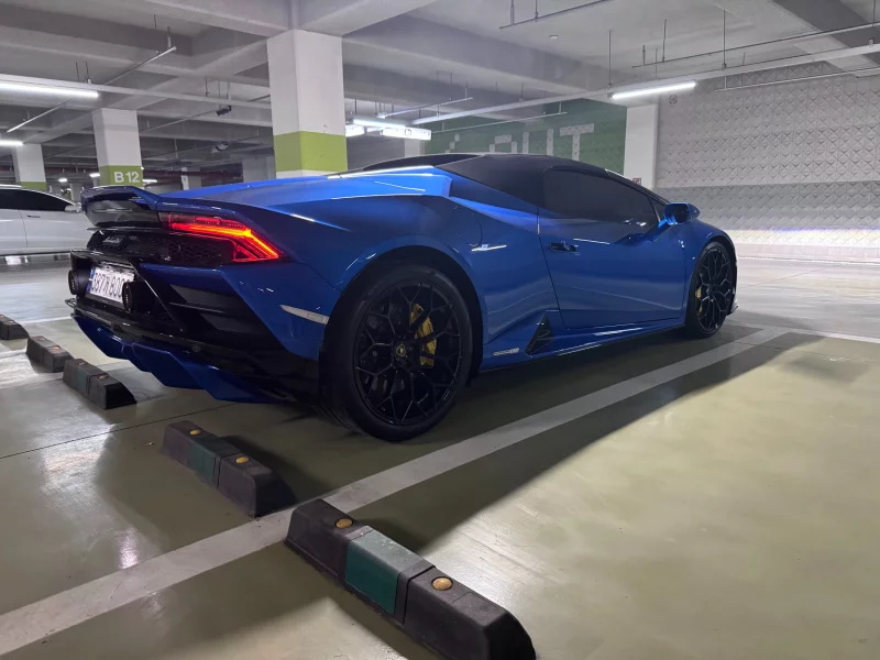Lamborghini HURACAN
