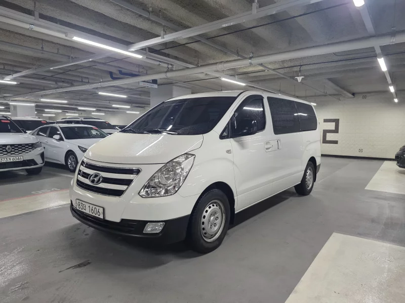 Hyundai Grand Starex
