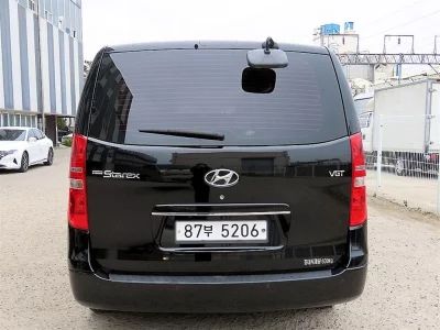 Hyundai Grand Starex