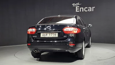 Renault SM3