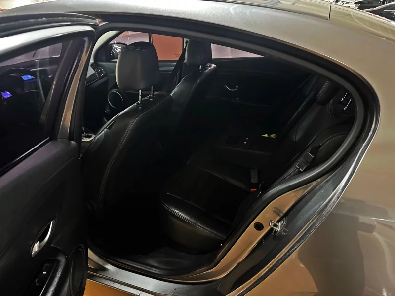 Renault SM3