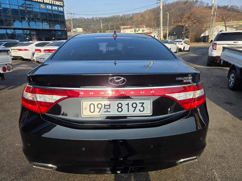 Hyundai Grandeur
