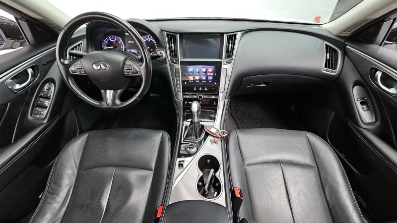 Infiniti Q50