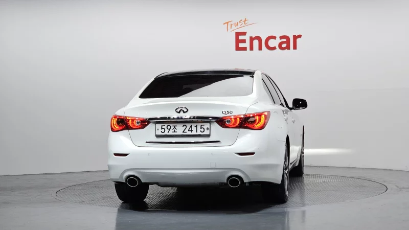 Infiniti Q50