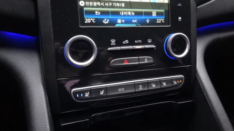 Renault SM6