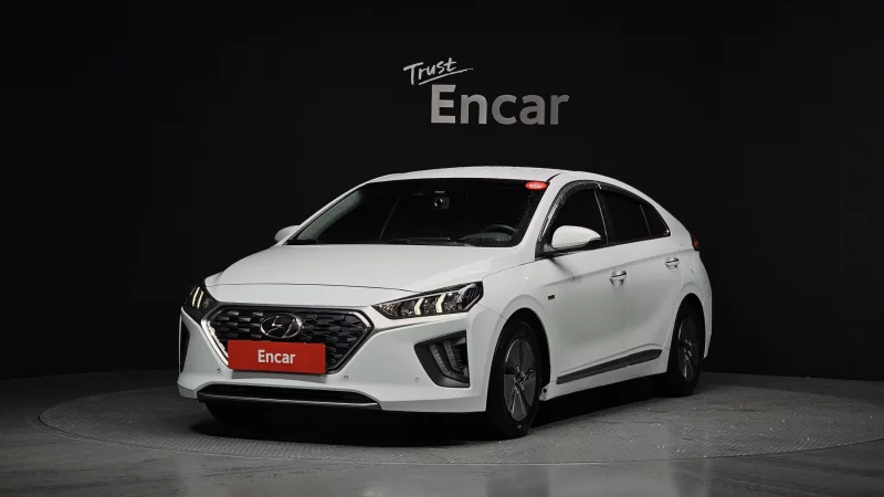 Hyundai Ioniq