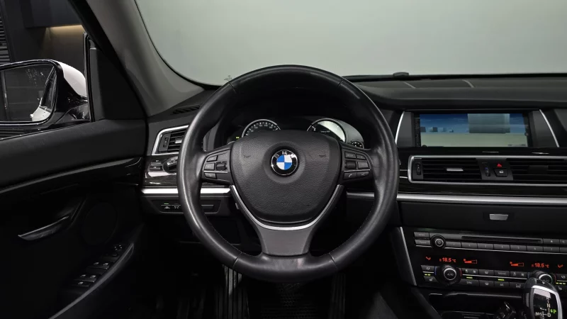 BMW 5-Series Gran Turismo