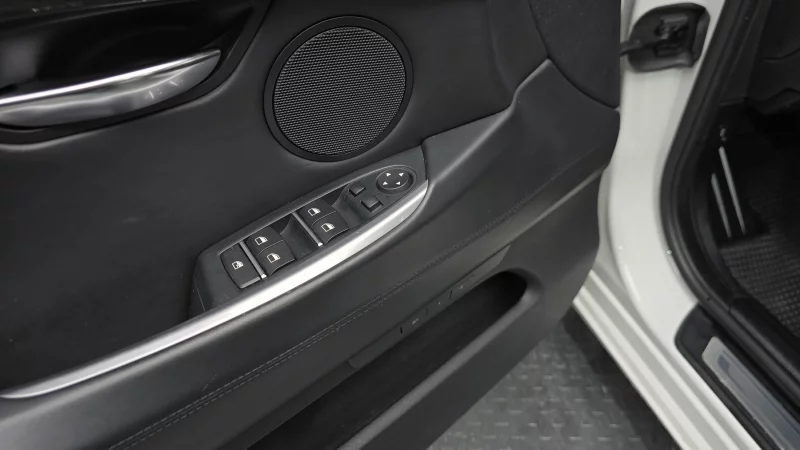 BMW 5-Series Gran Turismo