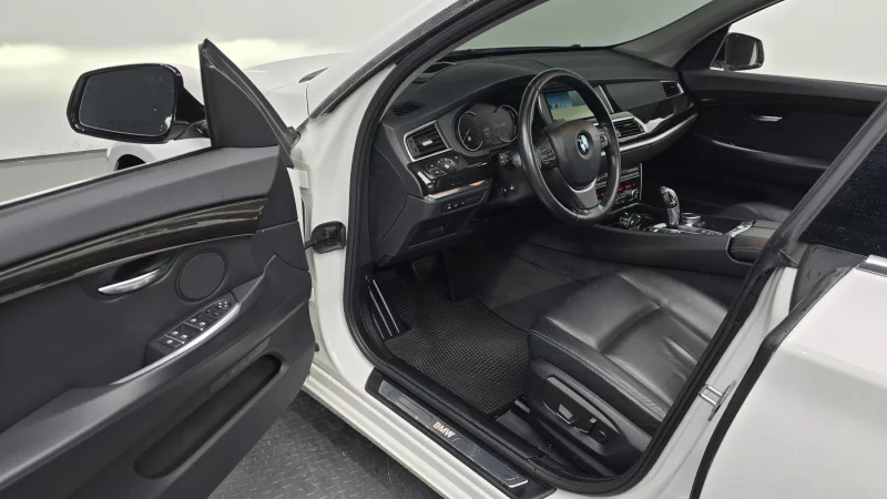 BMW 5-Series Gran Turismo