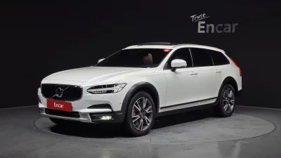 Volvo V90