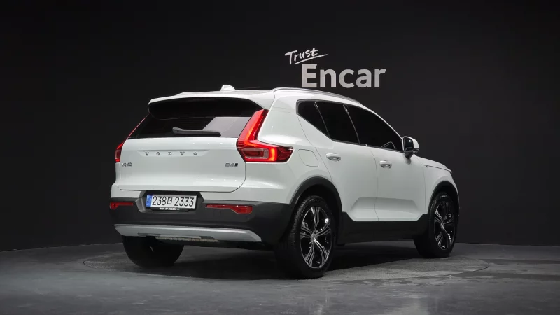 Volvo XC40
