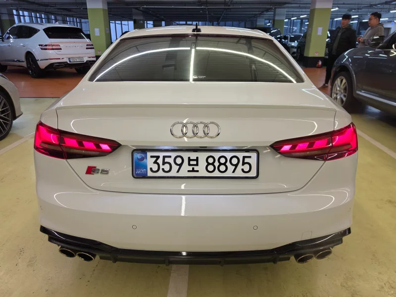 Audi S5