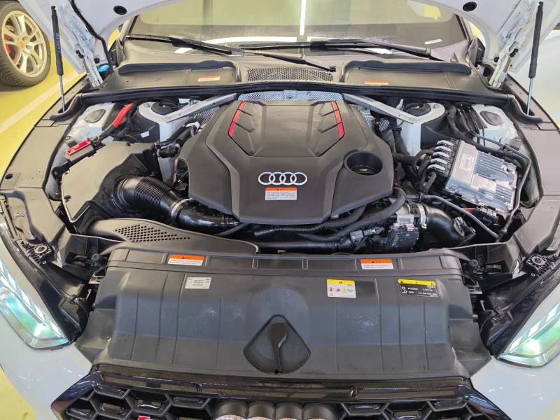 Audi S5